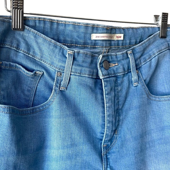 Levi's Women's 314 Shaping Straight Jeans Size 16W Medium Wash Denim Blue​ - Picture 5 of 5